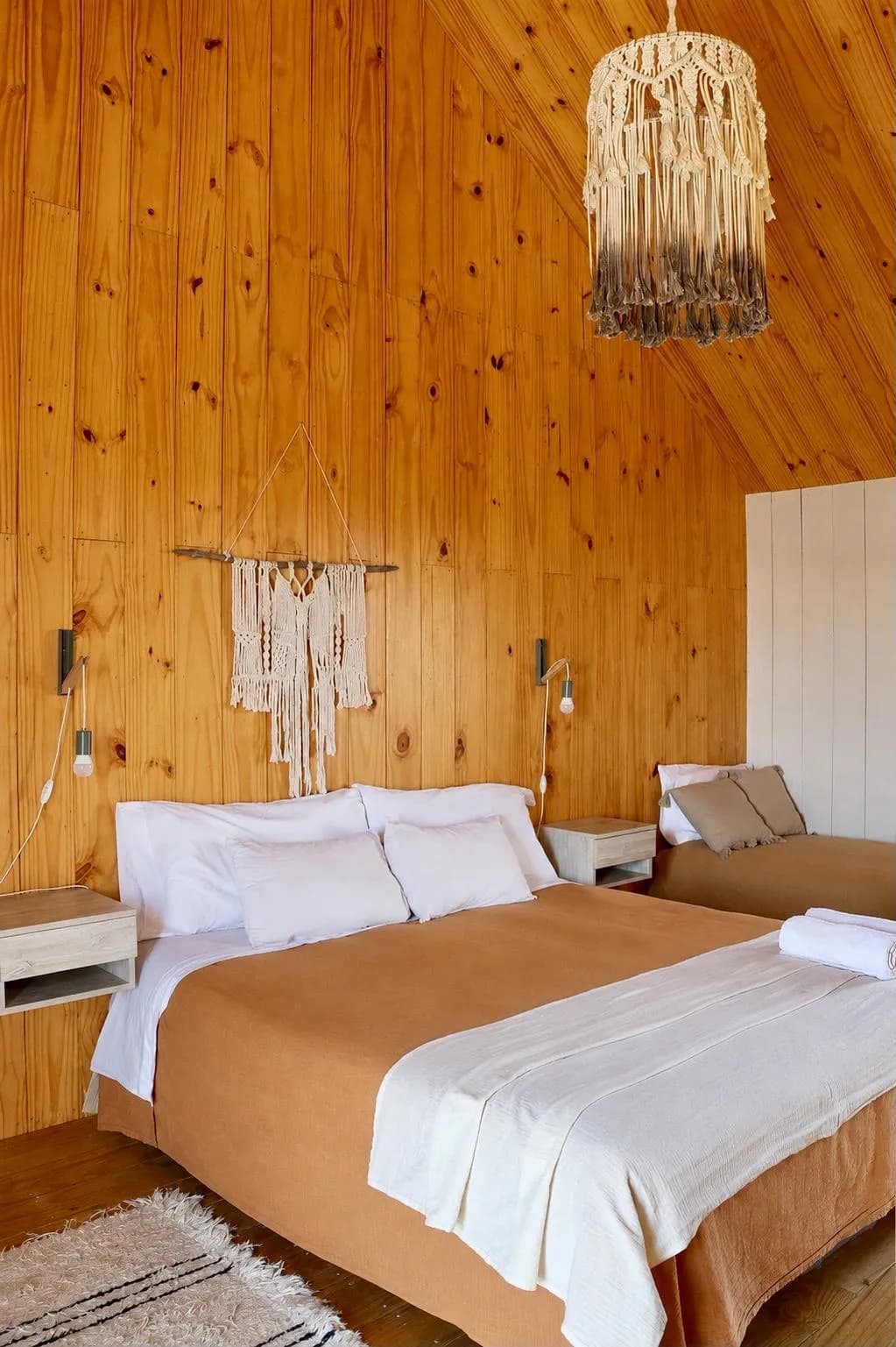 Dormitorio de Espinillo con cama doble y single